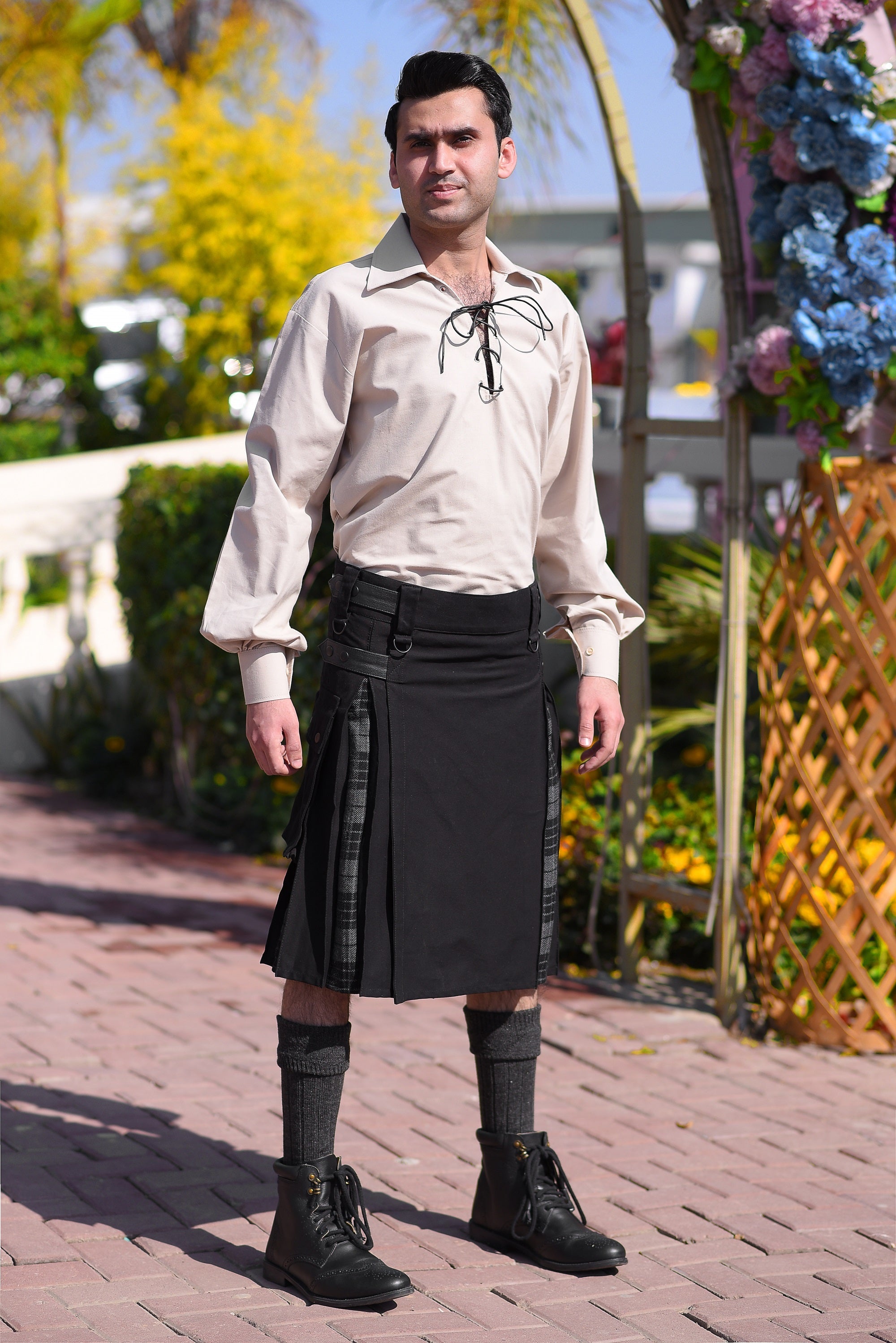 Men's Royal Stewart Tartan Hybrid Kilt with Cargo Pockets, Utility Kilt