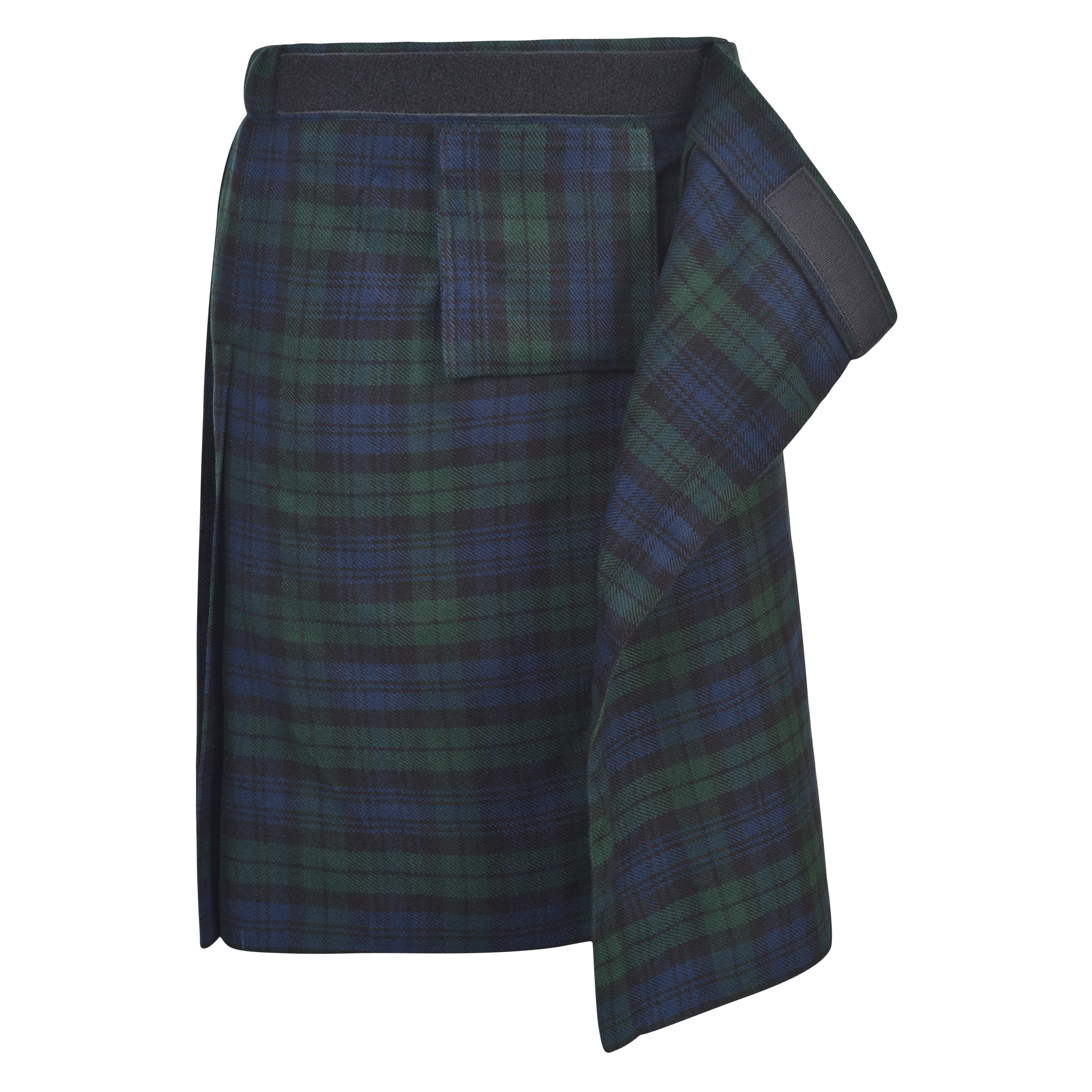 Mens Kilt for Sports, Our Golf Kilt Perfect for Traditional Scottish Clothing, Black Watch Tartan Kilt
